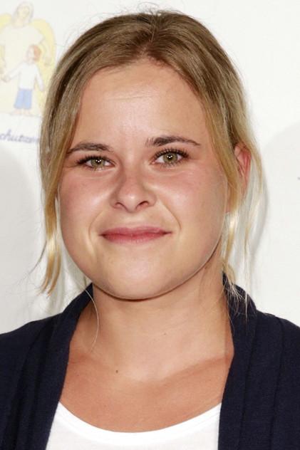 Marie-Luise Schramm - Actor Profile Photo
