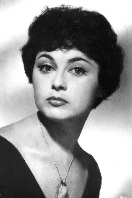 Elma Karlowa - Actor Profile Photo