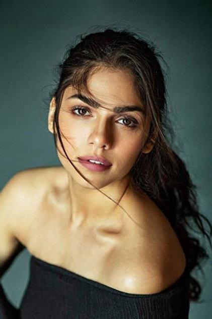 Sharmin Segal - Actor Profile Photo