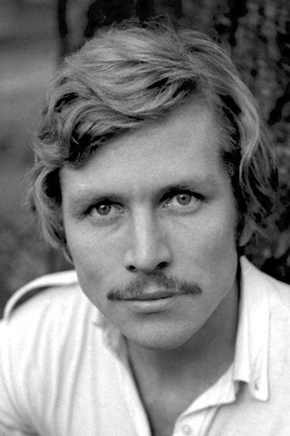 Warwick Sims - Actor Profile Photo