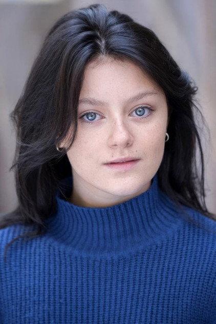 Lily-Rose Aslandogdu - Actor Profile Photo