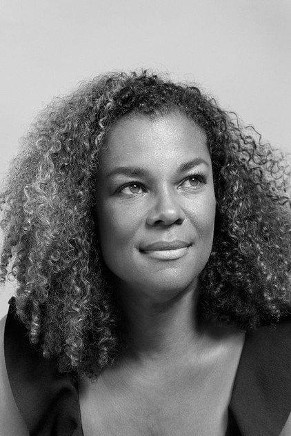Farida van den Stoom - Actor Profile Photo