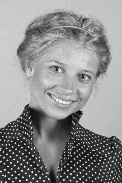 Alyona Artyomova - Actor Profile Photo