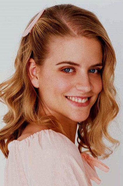 Danae Michalaki - Actor Profile Photo