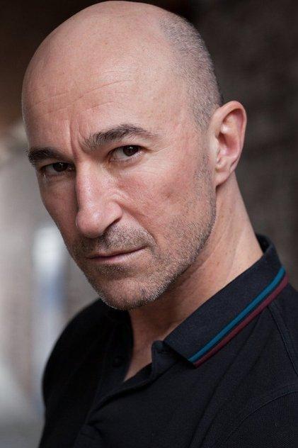 Ross Mullan - Actor Profile Photo