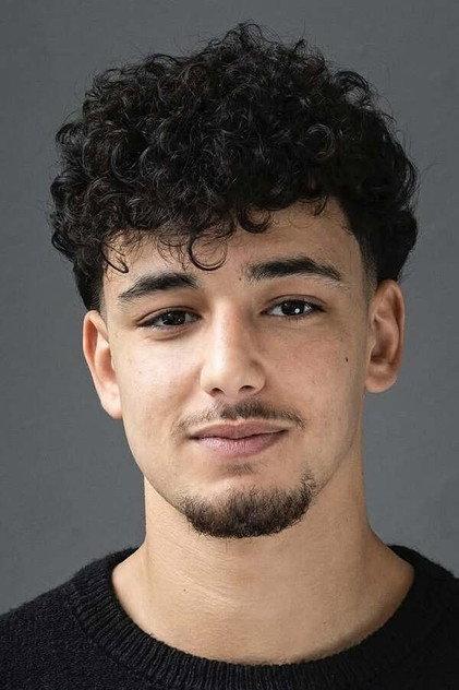 Hamza Iallouchen - Actor Profile Photo