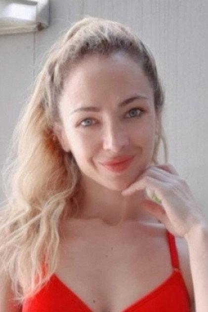 Vanina Balena - Actor Profile Photo