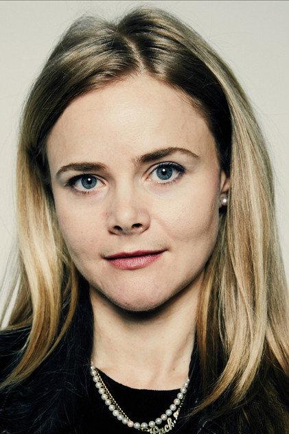 Julia Willoughby Nason - Actor Profile Photo