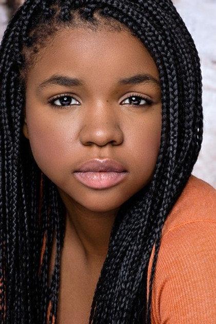 Christina Offley - Actor Profile Photo