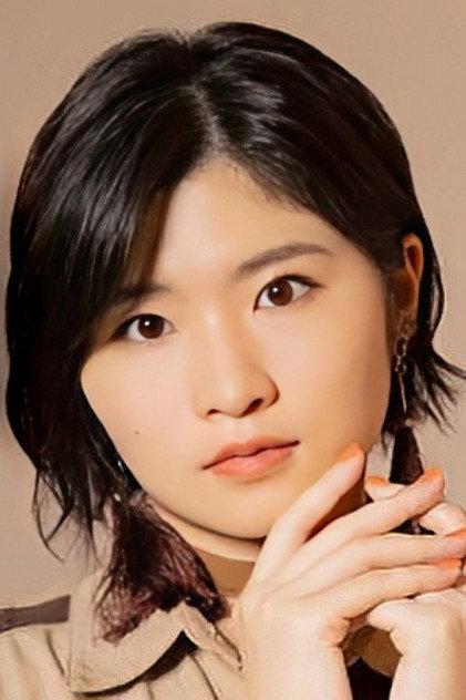Kaede Kaga - Actor Profile Photo