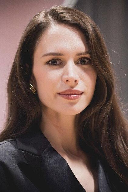 Diana Pozharskaya - Actor Profile Photo