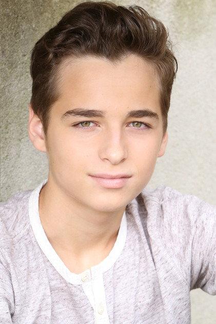 Ethan Khusidman - Actor Profile Photo