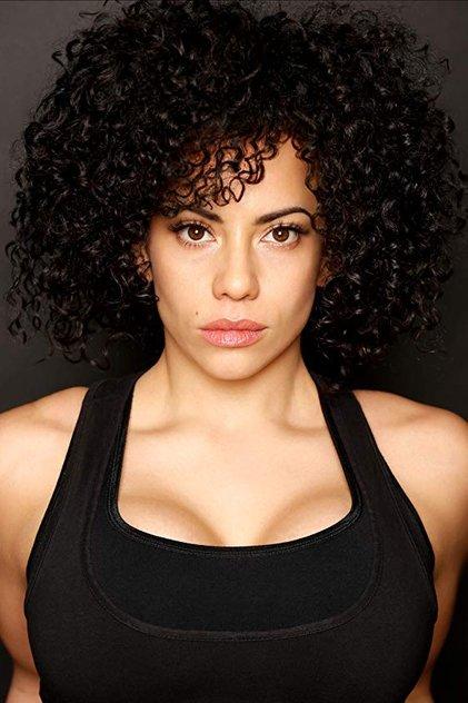 Manal El-Feitury - Actor Profile Photo