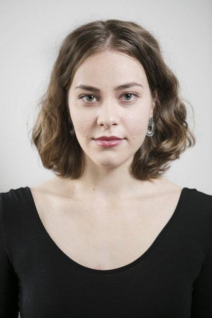 Anna Ackerman - Actor Profile Photo