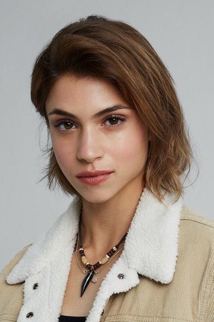 Lorea Carballo - Actor Profile Photo