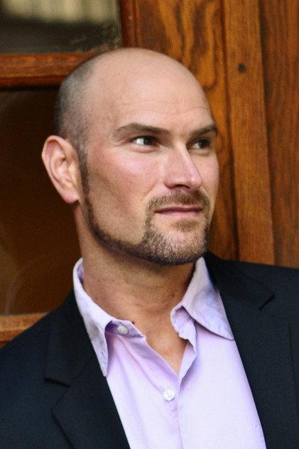 Daniel Bubeck - Actor Profile Photo