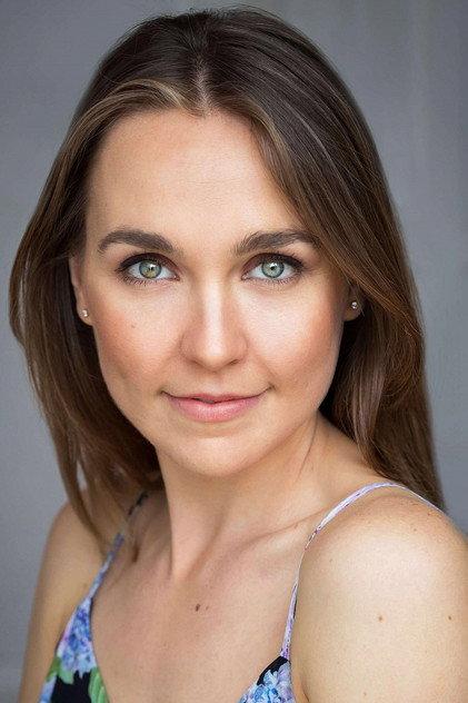Rebecca McFadzien - Actor Profile Photo
