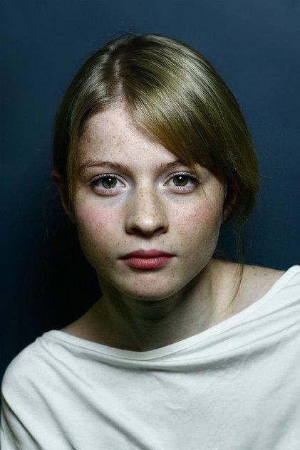 Ecem Uzun - Actor Profile Photo