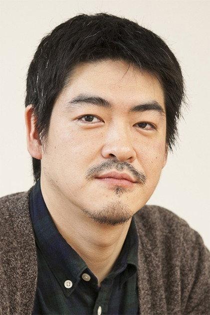 Shuichi Okita - Actor Profile Photo