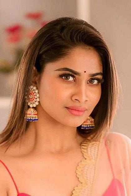 Shivani Narayanan - Actor Profile Photo