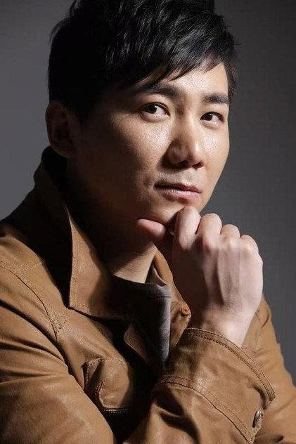 Zheng Xiaoming - Actor Profile Photo
