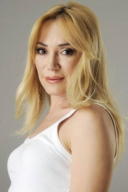 Güneş Berberoğlu - Actor Profile Photo
