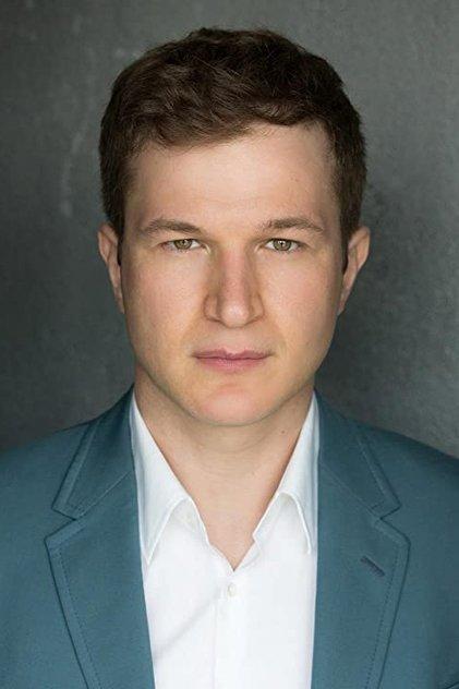 Alec Utgoff - Actor Profile Photo