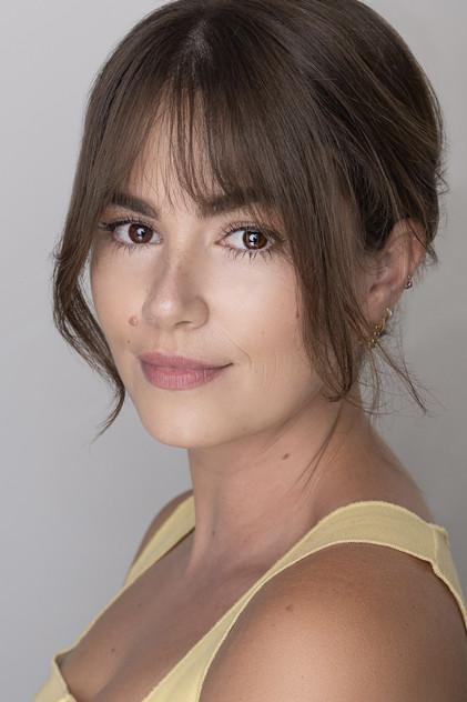 Claire Van Der Linden - Actor Profile Photo