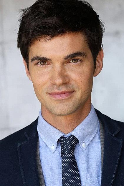 Paul Holowaty - Actor Profile Photo