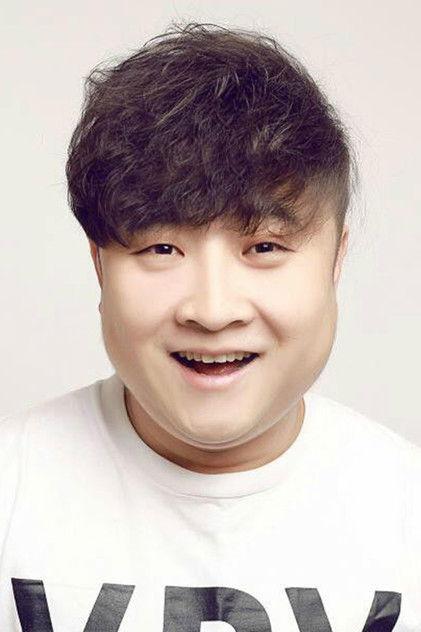 Qiao Shan - Actor Profile Photo