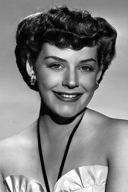 Kaaren Verne - Actor Profile Photo