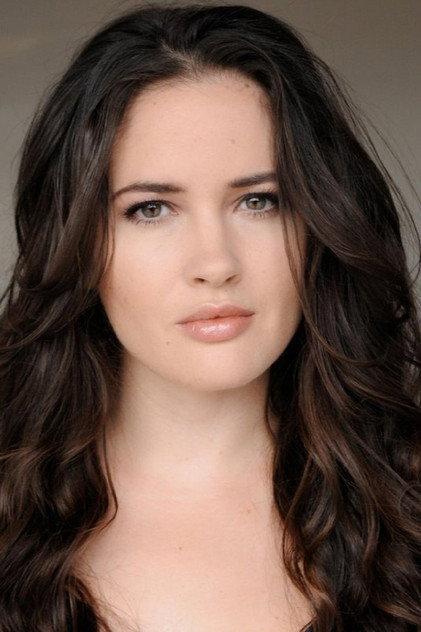 Anna Borchert - Actor Profile Photo