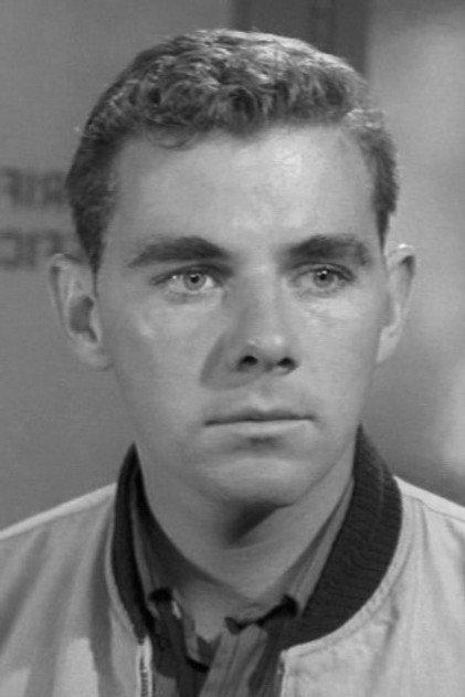 Robert Ellis - Actor Profile Photo