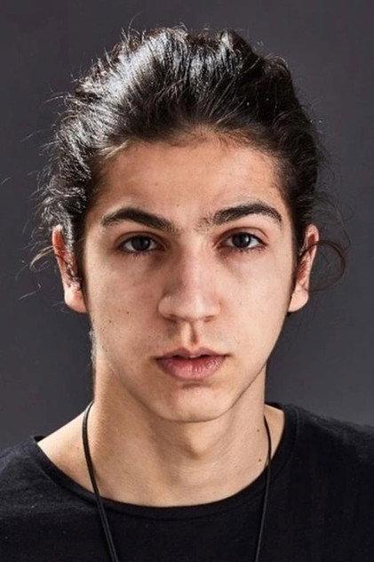 Lorin Merhart - Actor Profile Photo