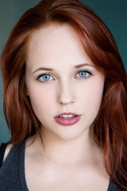 Nicole Elliott - Actor Profile Photo