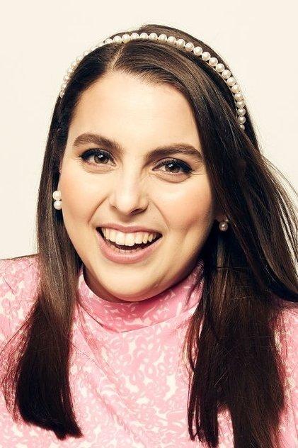 Beanie Feldstein - Actor Profile Photo