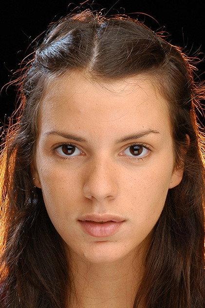 Gimena Accardi - Actor Profile Photo