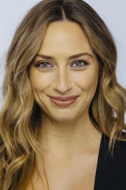 Lyndsi LaRose - Actor Profile Photo
