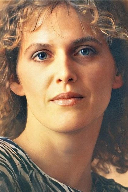 Inara Slucka - Actor Profile Photo