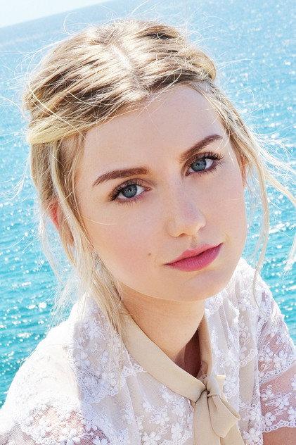 Isabel Durant - Actor Profile Photo