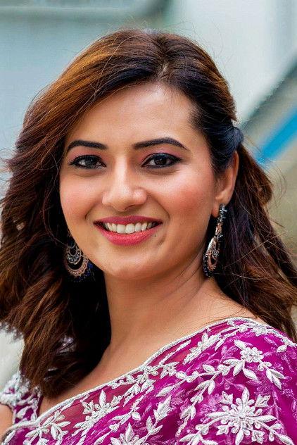 Isha Chawla - Actor Profile Photo