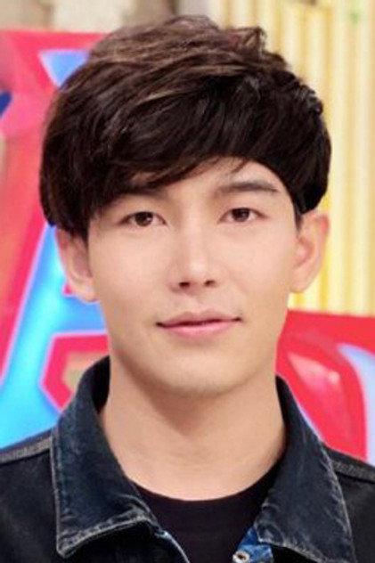 Apiwat Boonanak - Actor Profile Photo