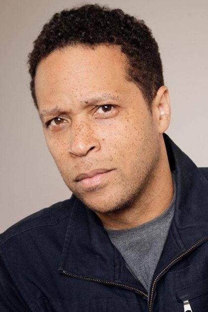 Kevin Avery - Actor Profile Photo