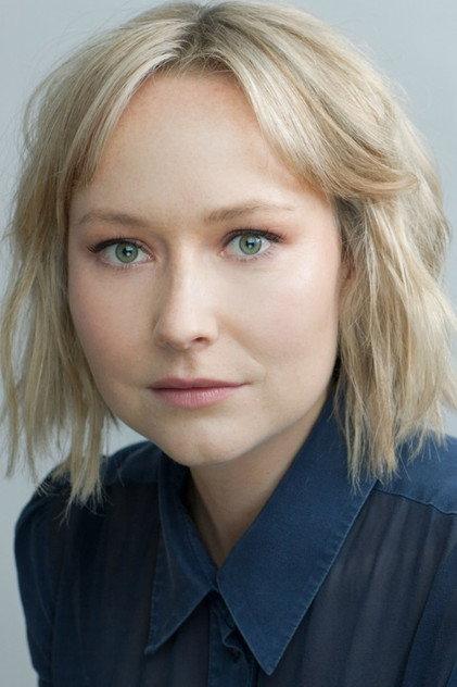 Fern Sutherland - Actor Profile Photo