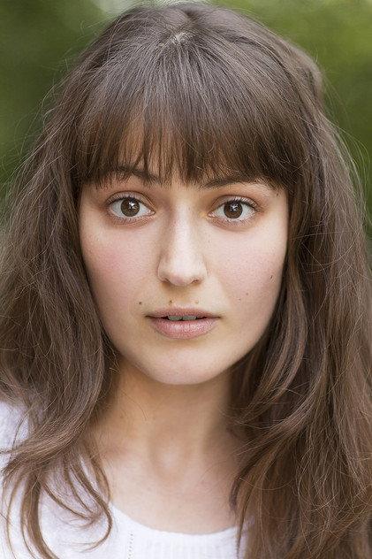 Harriet Rees - Actor Profile Photo