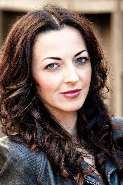 Isabel Dresden - Actor Profile Photo