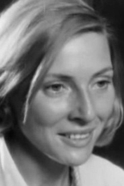 Clara Gansard - Actor Profile Photo