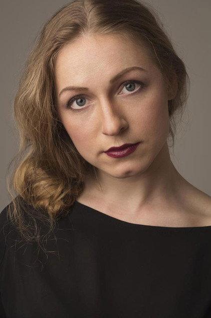 Elena Girenok - Actor Profile Photo