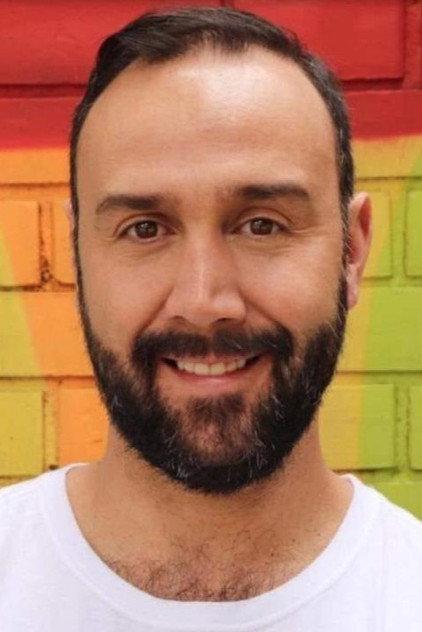 Andrés Estrada - Actor Profile Photo