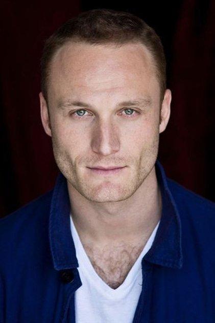 Yan Tual - Actor Profile Photo